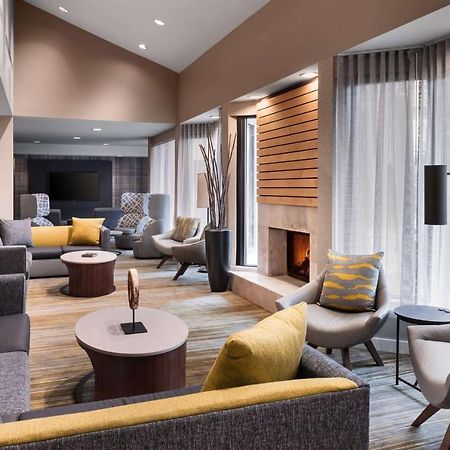 Отель Sonesta Select Newport Мидлтаун Экстерьер фото
